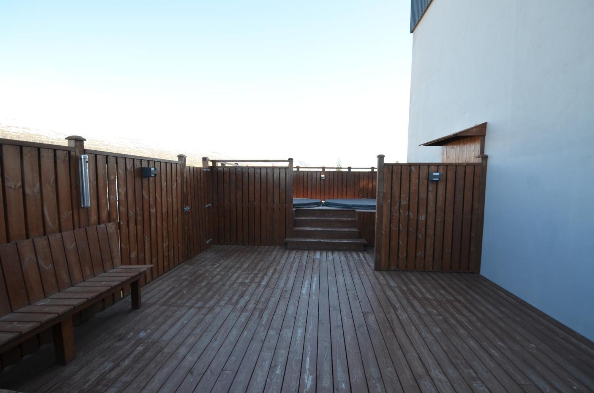 Modern Apartment Hosted By Ll Akureyri Kültér fotó